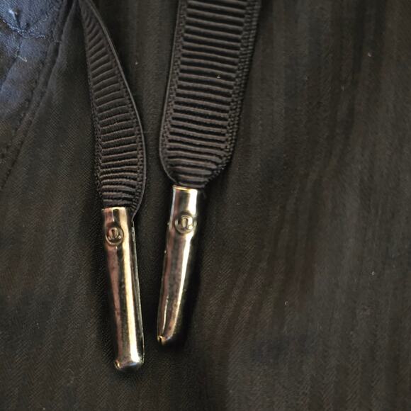 Lululemon Dance Studio Mid-Rise Crop 25" - Picture 6 of 13